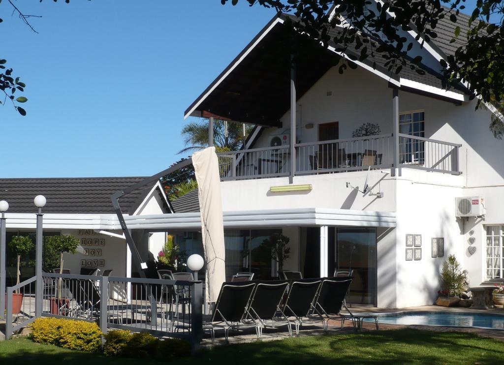 Dusk To Dawn Guesthouse Piet Retief Extérieur photo