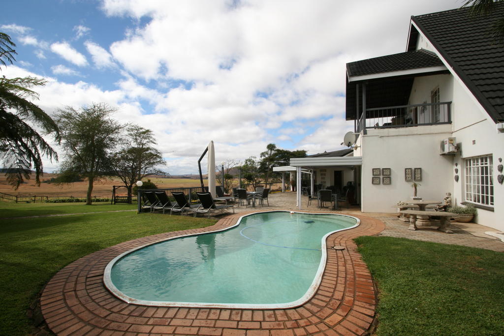Dusk To Dawn Guesthouse Piet Retief Extérieur photo