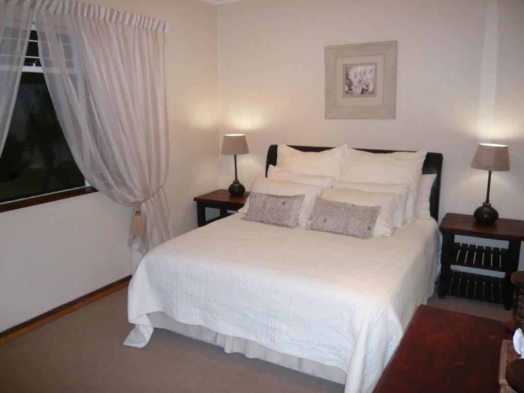 Dusk To Dawn Guesthouse Piet Retief Chambre photo